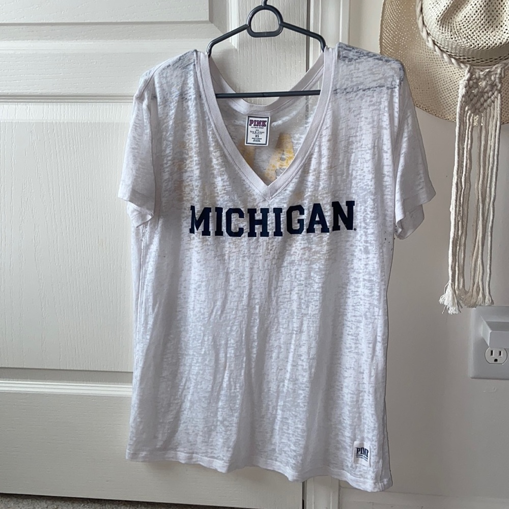 University of Michigan “game day” VS Pink top